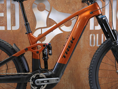 TREK RAIL+ 9.8 GX AXS T-TYPE GEN 5 / GRÖSSE M / 800 WH / PENNYFLAKE