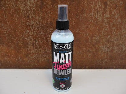 MUC-OFF MATT FINISH DETAILER / MATT-PFLEGE / 250 ML / CARBON-SAFE