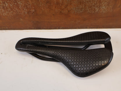 TREK BONTRAGER AEOLUS PRO AIRLOOM CARBON SATTEL 145 MM 3D