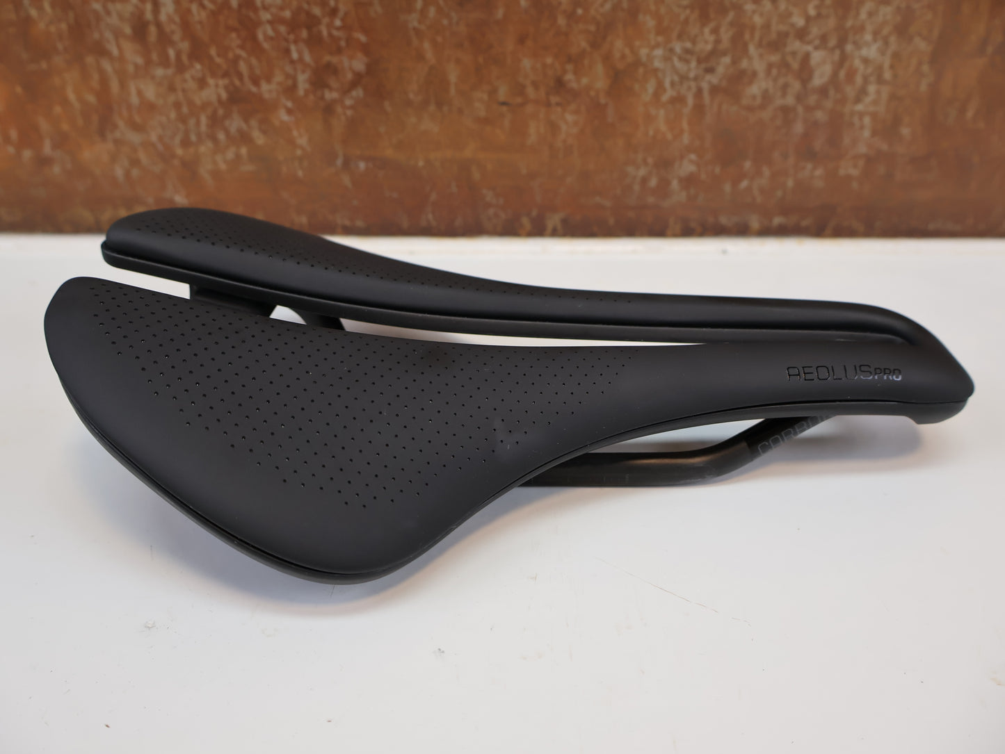 BONTRAGER AEOLUS PRO SATTEL / 155 MM / CARBON-STREBEN / AERO-PERFORMANCE
