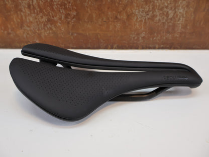 BONTRAGER AEOLUS PRO SATTEL / 155 MM / CARBON-STREBEN / AERO-PERFORMANCE