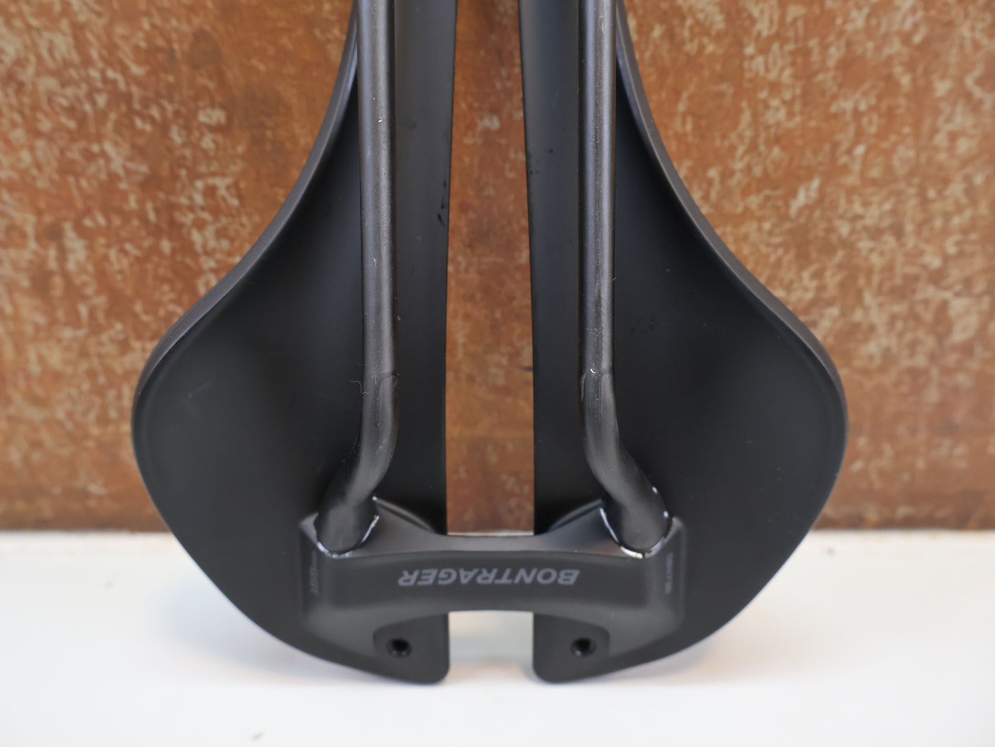 BONTRAGER AEOLUS PRO SATTEL / 155 MM / CARBON-STREBEN / AERO-PERFORMANCE
