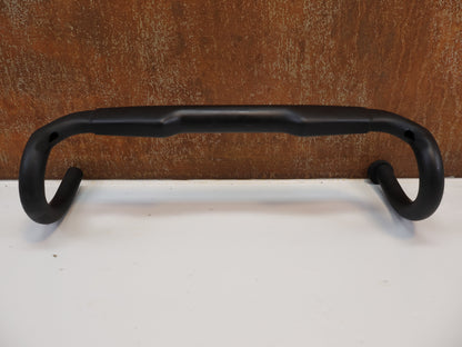 BONTRAGER AERO PRO CARBON RENNRADLENKER / 410-440 MM