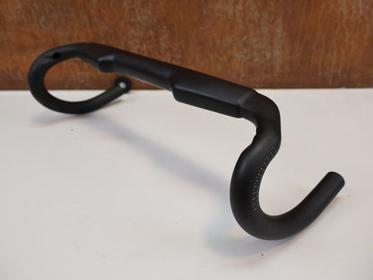 BONTRAGER AERO PRO CARBON RENNRADLENKER / 410-440 MM