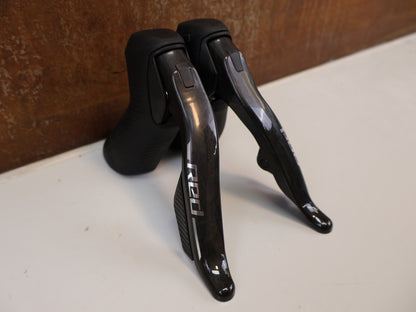 SRAM RED AXS E1 BREMS-SCHALTHEBEL SET + BREMSSÄTTEL / FLAT MOUNT