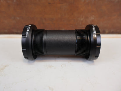 C-BEAR BSA DUB ALL CONDITIONS CERAMIC BOTTOM BRACKET INCL. SLEEVE GEN1