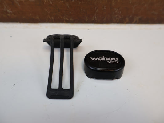 WAHOO RPM SPEED SENSOR / ANT+ & BLUETOOTH / MAGNETLOS / NABENMONTAGE / 16,5G