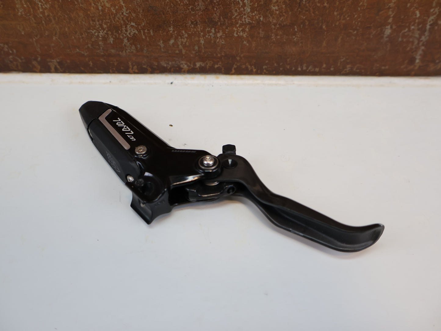 SRAM LEVEL ULTIMATE STEALTH C1 CARBON SET / VR + HR / 2-KOLBEN / STEALTH DESIGN