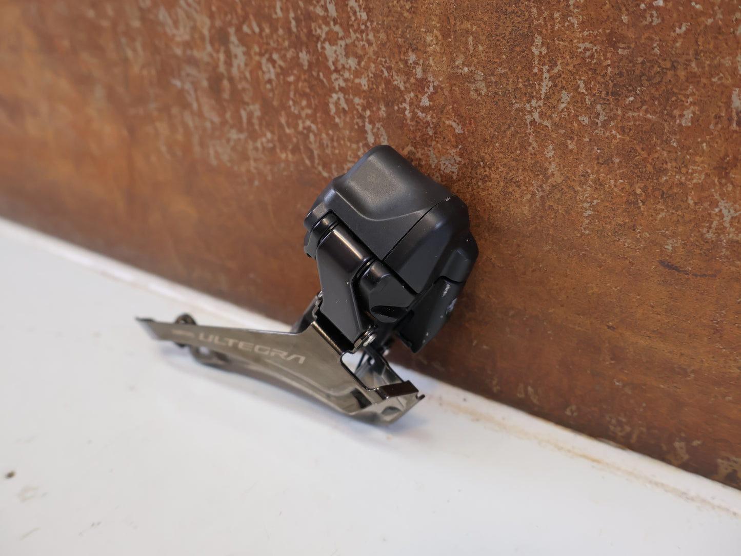 SHIMANO ULTEGRA DI2 UMWERFER FD-R8150 2 x 12FACH / ANLÖT