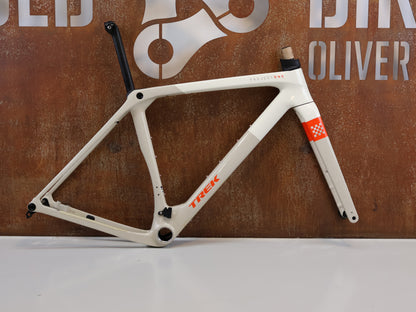 TREK CHECKMATE SLR RAHMENSET / GRÖSSE M / 800 SERIES OCLV CARBON / ERA WHITE