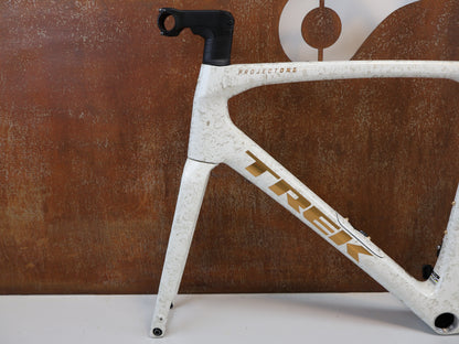 TREK DOMANE SLR GEN 4 FRAMESET / ERA WHITE / 58 CM / 800 OCLV / 2400G