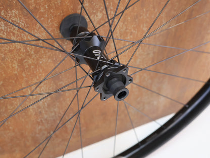 DT SWISS XRC 1501 SPLINE ONE / 29 ZOLL / CARBON / BOOST / SRAM XD / 1584G