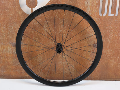 BONTRAGER AEOLUS PRO 37 TLR DISC / CARBON LAUFRADSATZ / SHIMANO HG / 1505G