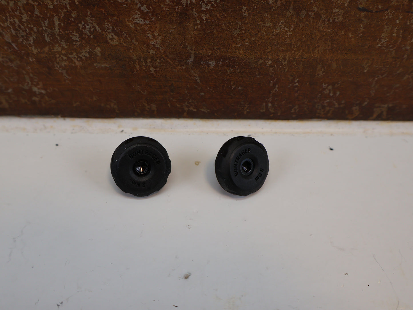BONTRAGER RÄNDELSCHRAUBE / 5 MM X 15 MM / SCHWARZ / 5281893