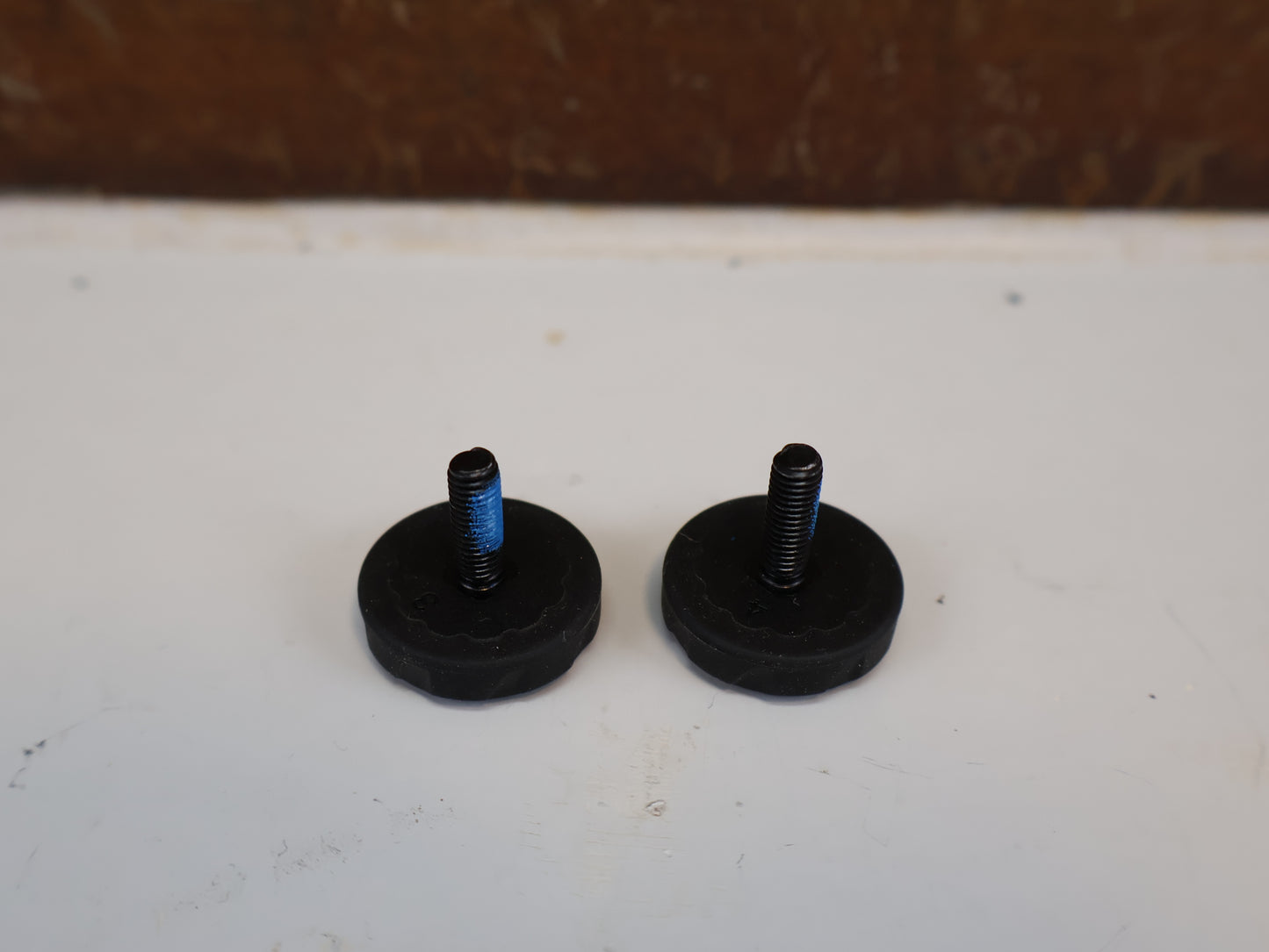 BONTRAGER RÄNDELSCHRAUBE / 5 MM X 15 MM / SCHWARZ / 5281893
