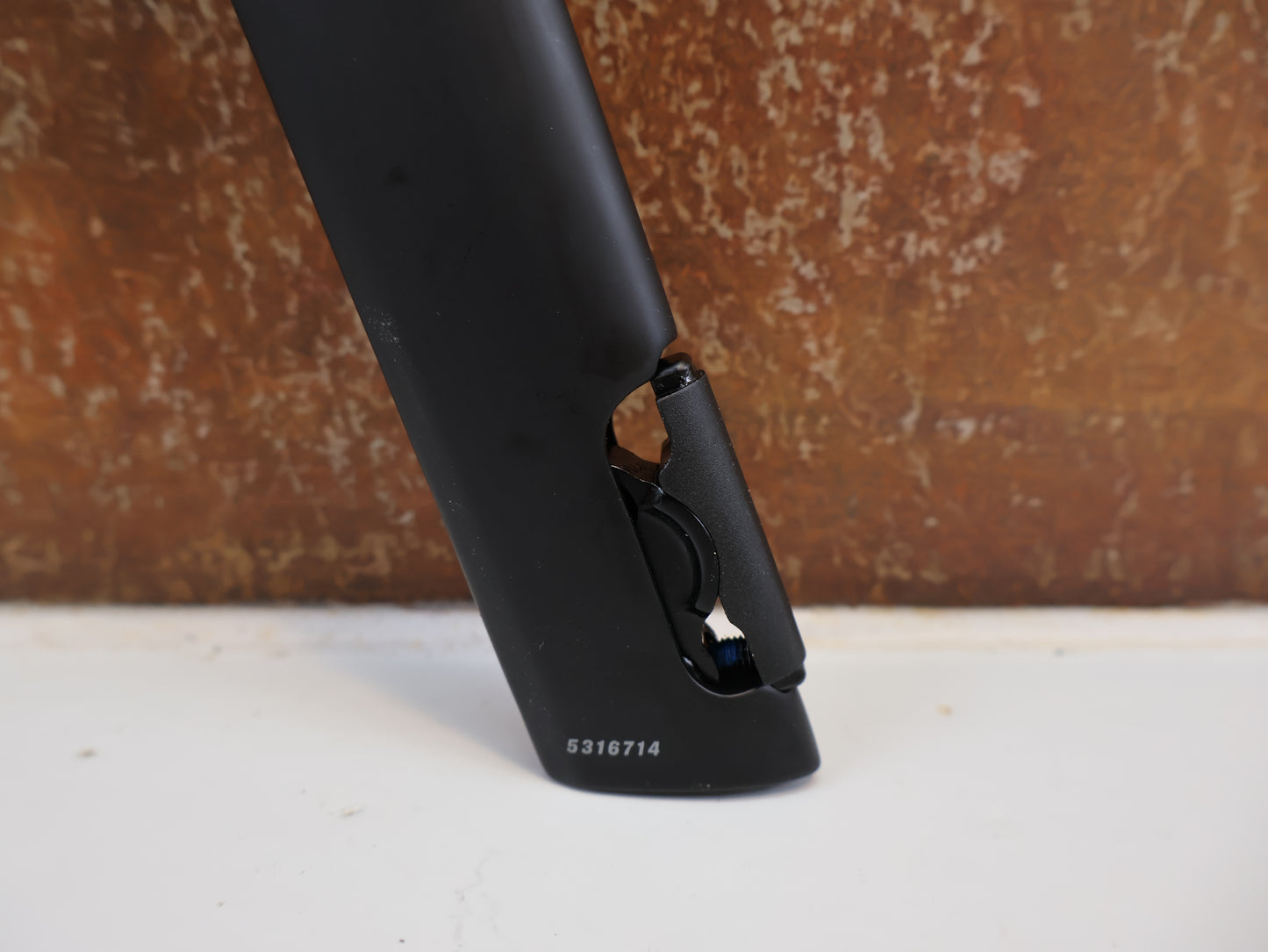 TREK MADONE GEN 8 SATTELSTÜTZE KURZ / 150MM / OFFSET 0MM / CARBON SMOKE / W5316714