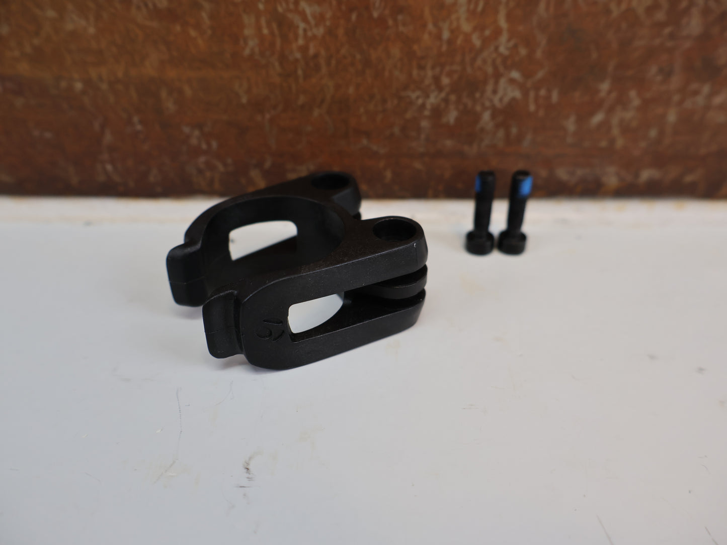 BONTRAGER XXX BLENDR DUO-SOCKEL / FÜR XXX VORBAUTEN / BLACK