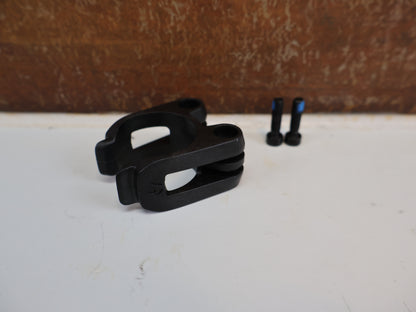 BONTRAGER XXX BLENDR DUO-SOCKEL / FÜR XXX VORBAUTEN / BLACK