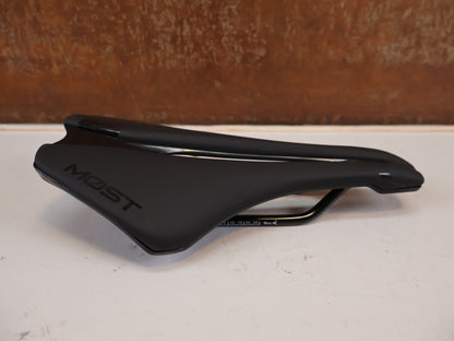 MOST Lynx MY26 Sattel 143mm BOB Schwarz Rennrad