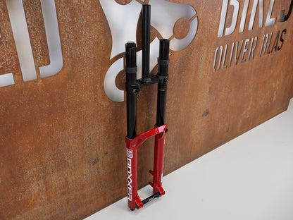 ROCKSHOX BOXXER ULTIMATE D1 / 27,5 ZOLL / 200 MM / BOOST / ELECTRIC RED