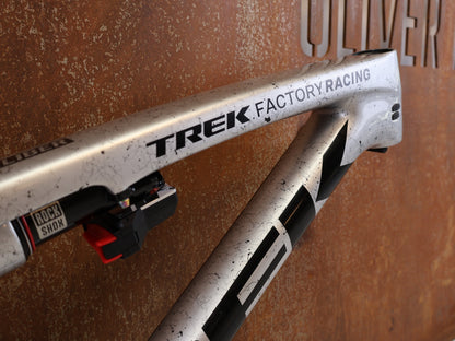 TREK SUPERCALIBER SLR RAHMEN / GRÖßE L / FACTORY TEAM ARGENT DRIZZLE