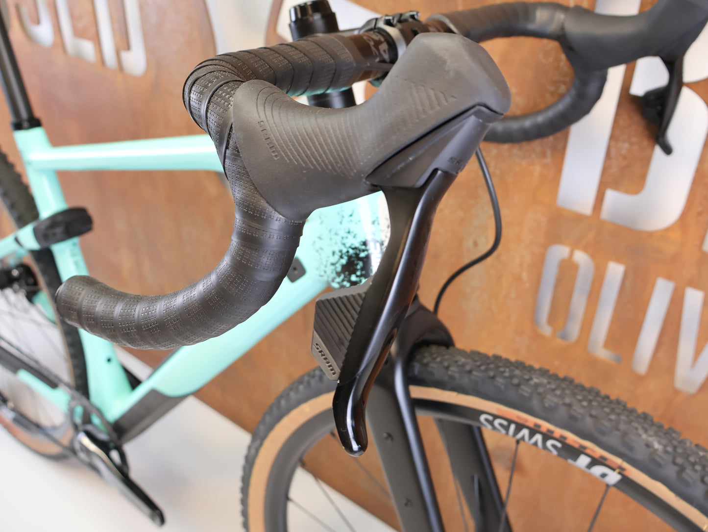 BMC URS 01 LT TWO CARBON GRAVELBIKE / GRÖSSE M / TRANSMISSION
