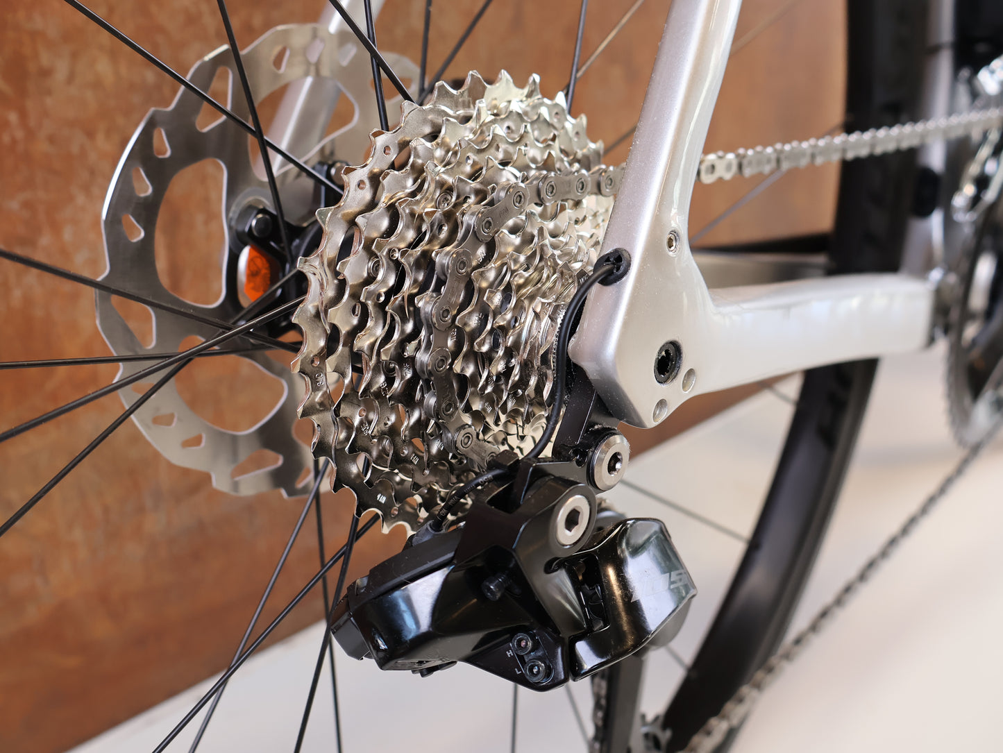 TREK DOMANE SL 5 GEN 4 CARBON RENNRAD SHIMANO 105 / 60CM