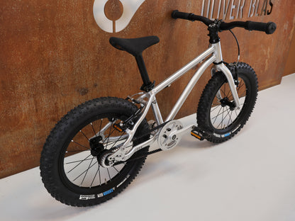 EARLY RIDER SEEKER 16 KINDER-MTB / 16 ZOLL / GATES RIEMENANTRIEB / 6,26 KG