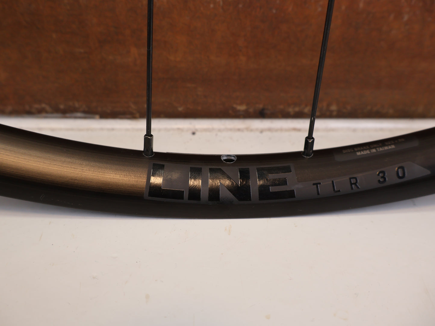 BONTRAGER LINE TLR 30 BOOST 29 MTB LAUFRADSATZ MICROSPLINE