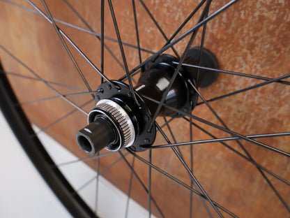 BONTRAGER LINE TLR 30 BOOST 29 MTB LAUFRADSATZ MICROSPLINE