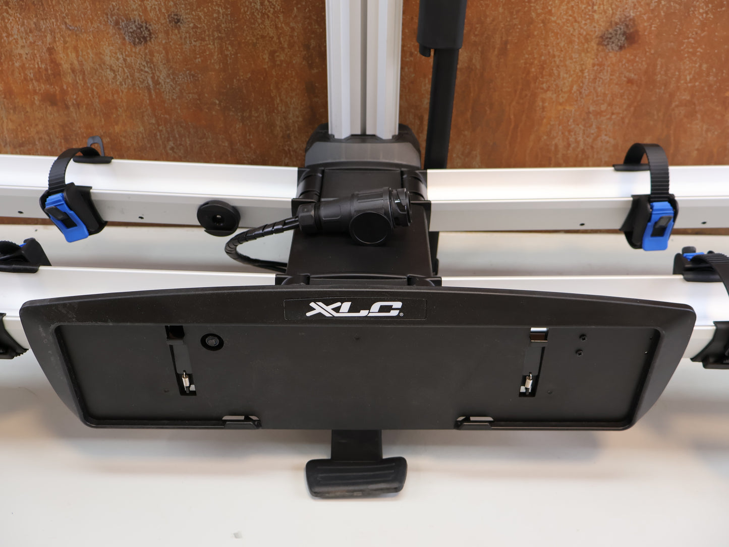 XLC ALMADA WORK-E VC-C07 HECKTRÄGER / 2 E-BIKES / MONTAGESTÄNDER / KLAPPBAR