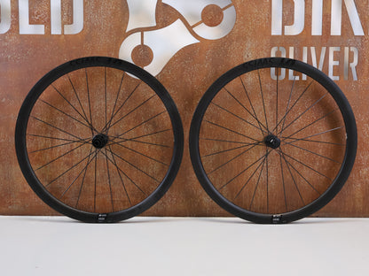 DT SWISS ARC 1100 DICUT DB 38 BLACK LABEL / CARBON LAUFRADSATZ / DISC / SHIMANO HG