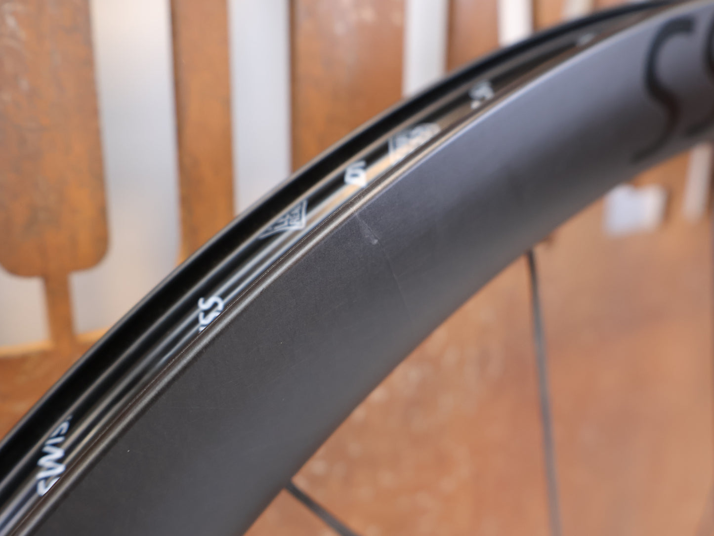 DT SWISS ARC 1100 DICUT DB 38 BLACK LABEL / CARBON LAUFRADSATZ / DISC / SHIMANO HG