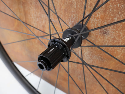 DT SWISS ARC 1100 DICUT DB 38 BLACK LABEL / CARBON LAUFRADSATZ / DISC / SHIMANO HG
