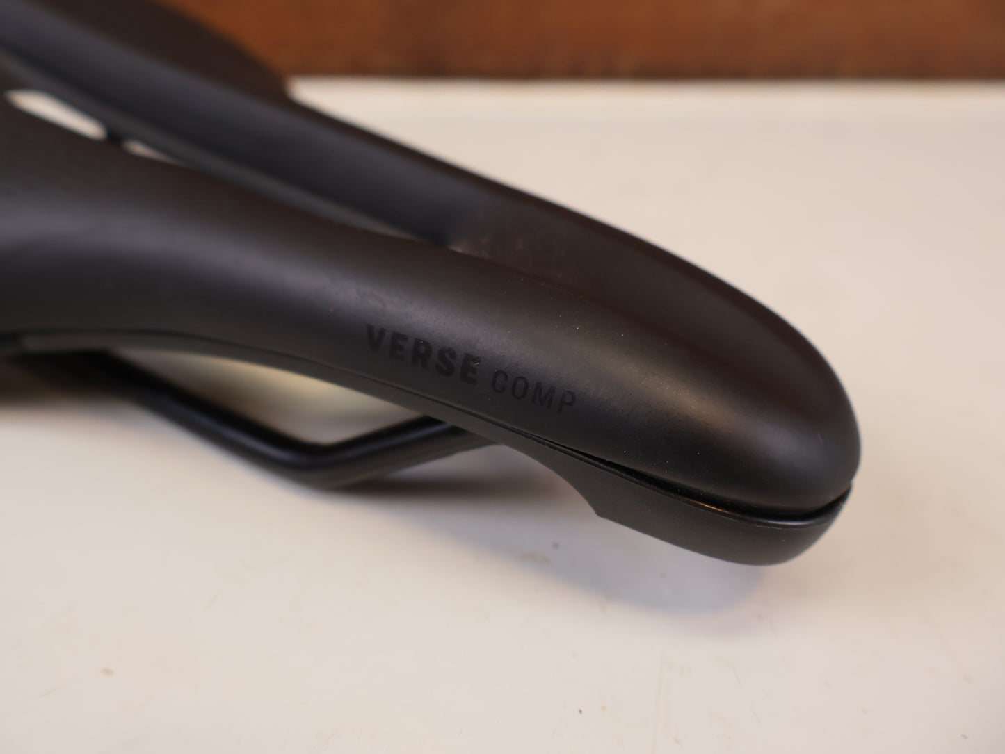 TREK VERSE SHORT COMP FAHRRADSATTEL 145 MM SCHWARZ
