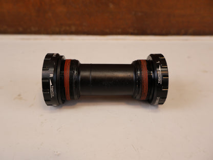 SHIMANO DEORE BB MT501 HOLLOWTECH II INNENLAGER BSA