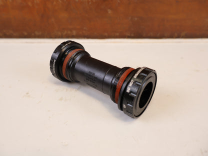 SHIMANO DEORE BB MT501 HOLLOWTECH II INNENLAGER BSA