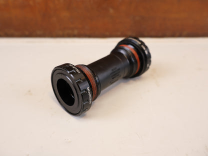 SHIMANO DEORE BB MT501 HOLLOWTECH II INNENLAGER BSA