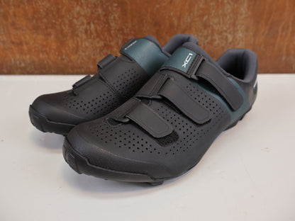 SHIMANO XC100 DAMEN MTB-SCHUHE / SCHWARZ / GR. 43 / SPD / GLASFASER-SOHLE
