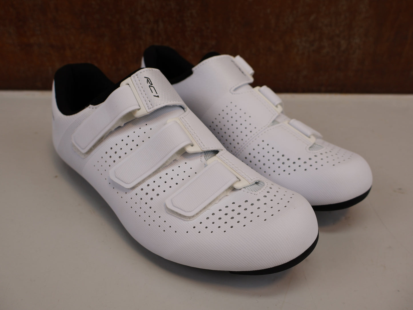 SHIMANO SH-RC100 RENNRADSCHUHE HERREN / WEISS / GR. 43 / DYNALAST / 2024