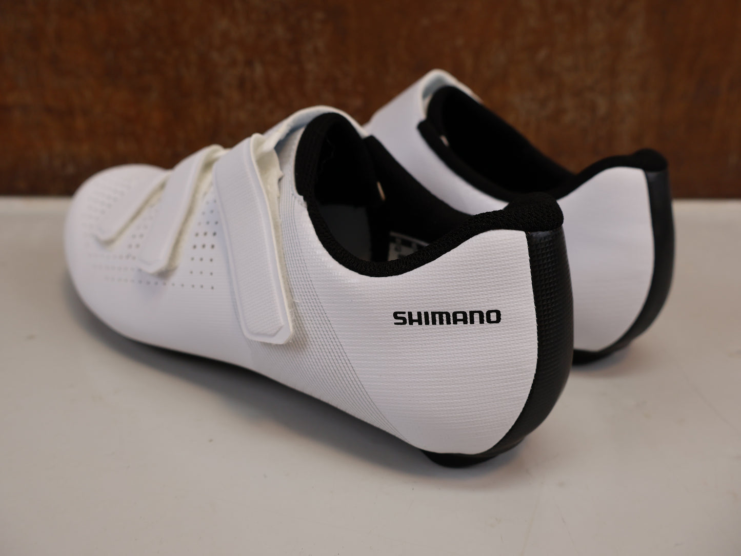 SHIMANO SH-RC100 RENNRADSCHUHE HERREN / WEISS / GR. 43 / DYNALAST / 2024