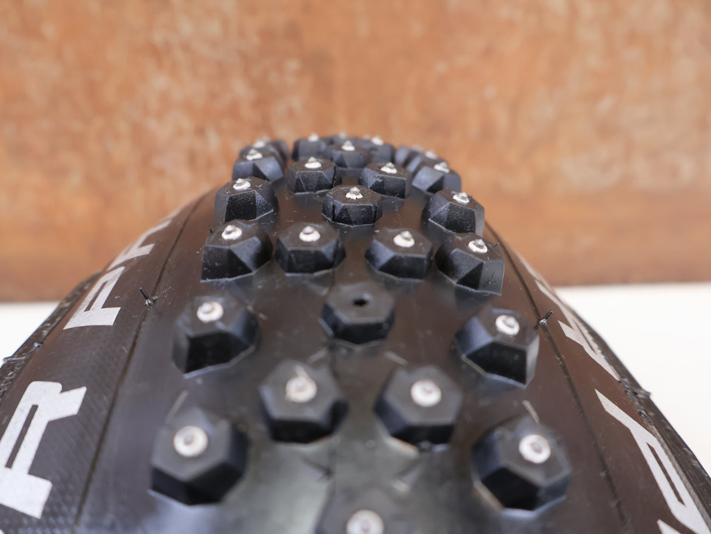 SCHWALBE ICE SPIKER PRO 29 ZOLL SPIKEREIFEN SET / 2 STÜCK