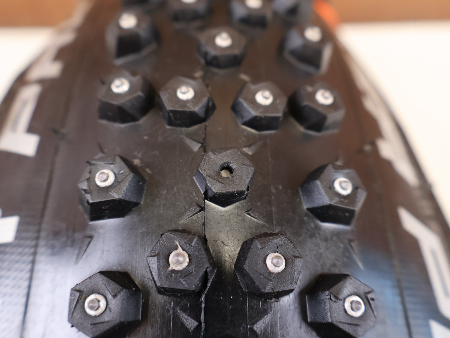 SCHWALBE ICE SPIKER PRO 29 ZOLL SPIKEREIFEN SET / 2 STÜCK