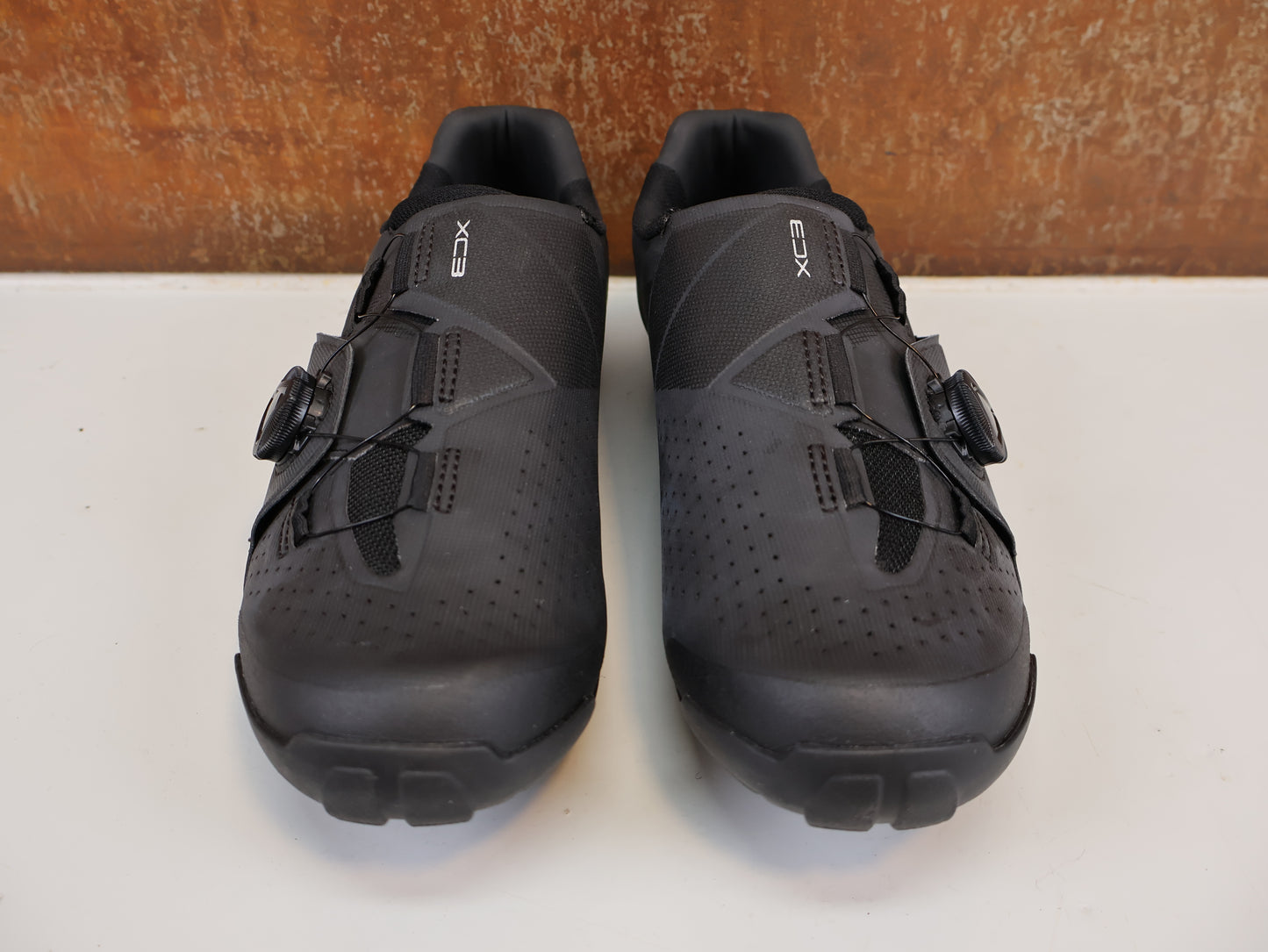 SHIMANO SH-XC300 MTB-SCHUHE / SCHWARZ / GR. 44 / BOA L6 / SPD / XC3