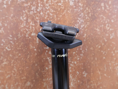 RockShox Reverb AXS B2 Vario-Sattelstütze 31,6mm 200mm