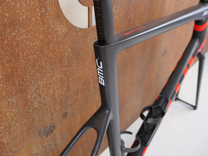 BMC TEAMMACHINE SLR 01 RAHMENSET / CARBON / NEON RED / GRÖSSE 61 / 1500G