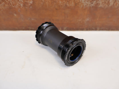 SRAM T47 DUB Road Innenlager 85.5mm Tretlager Geschraubt