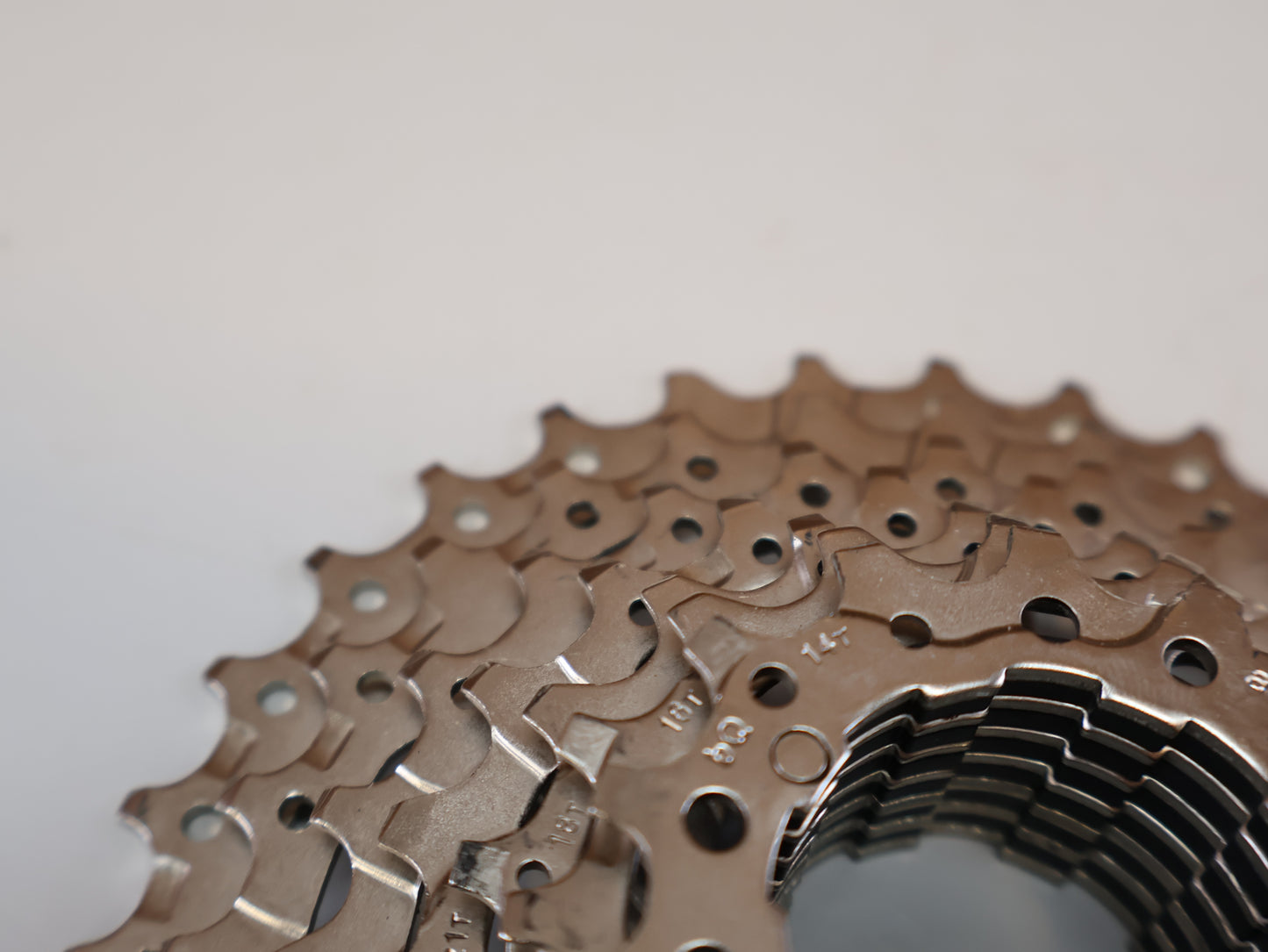 SHIMANO CS-HG400-9 KASSETTE / 9-FACH / 11-32 ZÄHNE / HYPERGLIDE / ALIVIO