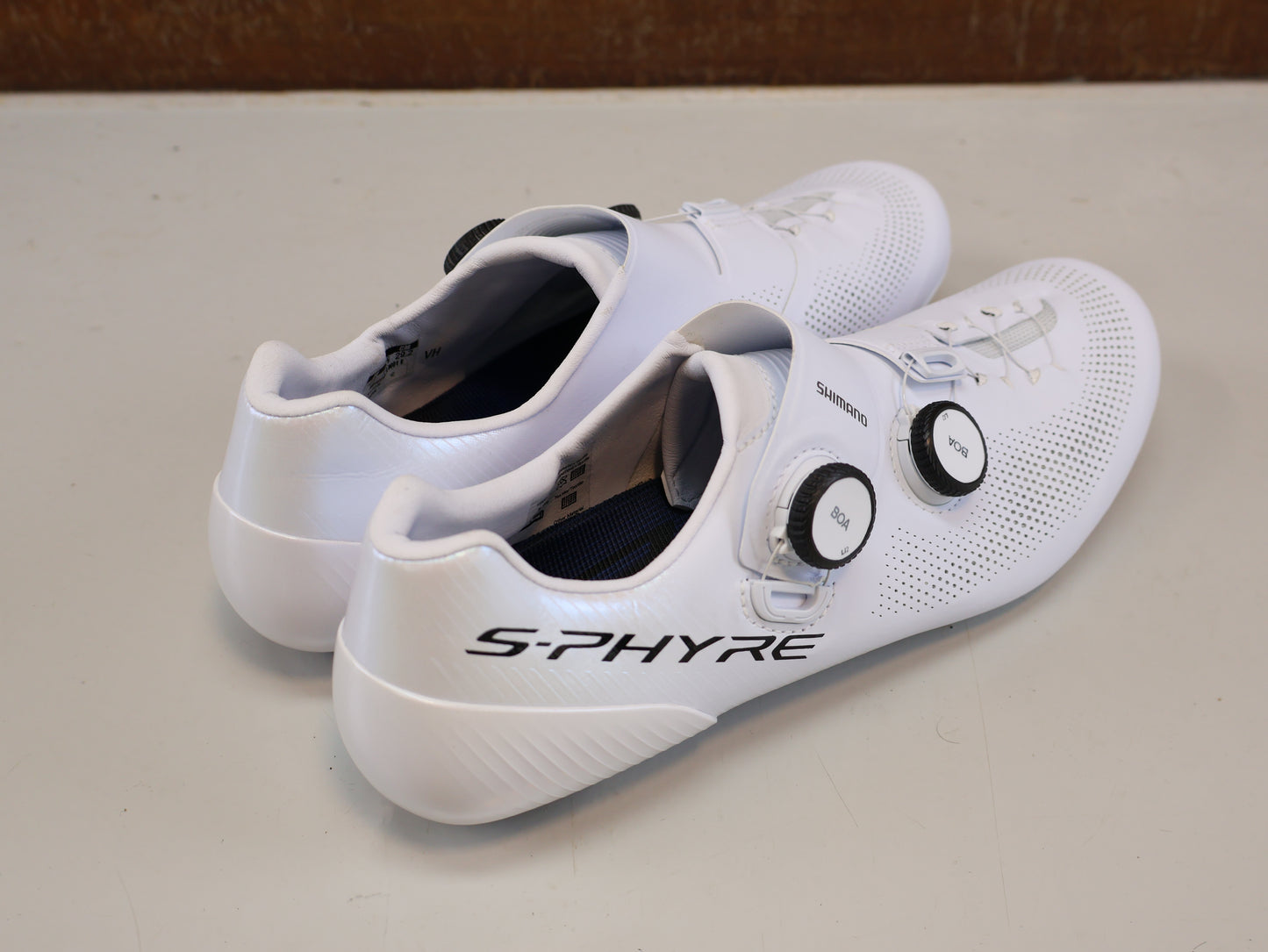 SHIMANO S-PHYRE SH-RC903 WIDE / WEISS / GRÖSSE 46/ CARBON / BOA LI2
