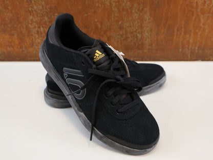 ADIDAS FIVE TEN SLEUTH DLX WOMAN / MTB-SCHUH / GRÖSSE 38 / CORE BLACK / STEALTH S1